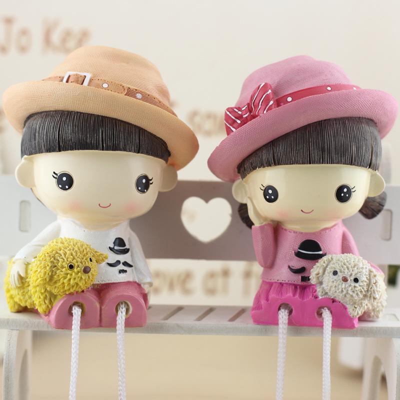 Cartoon Dog-Hugging Dangling Leg Doll - Creative Couple Home Decor & Wedding Gift