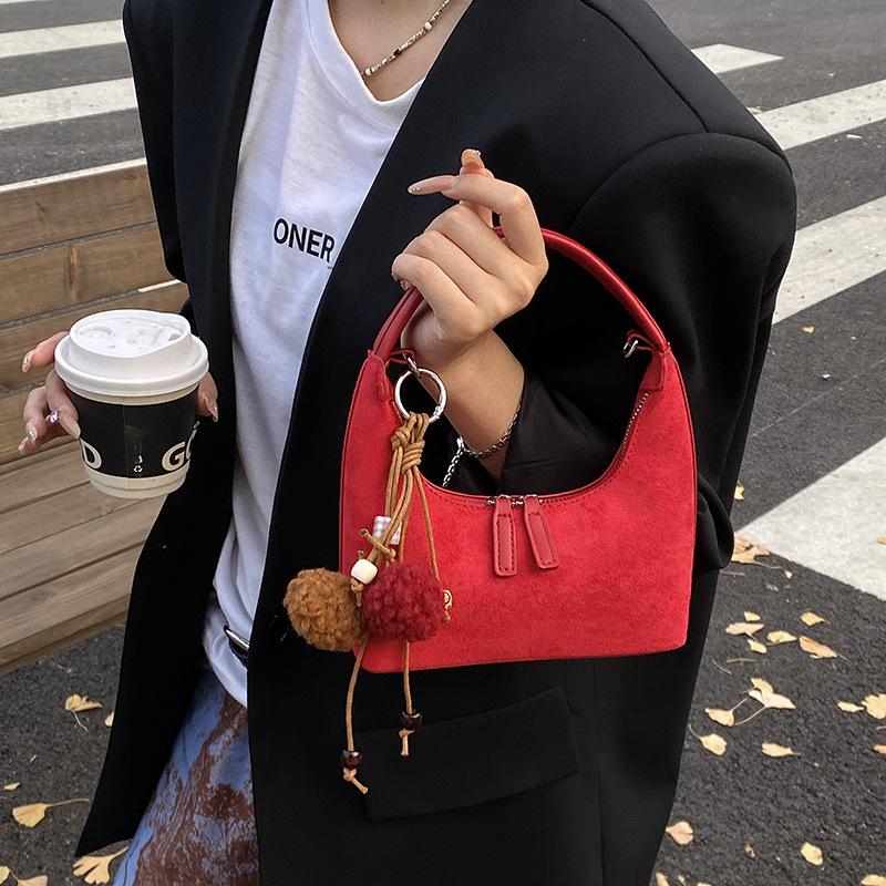 Premium Sense Niche Bag Women's Autumn and Winter 2025 New Matte Retro Shoulder Messenger Bag Ins Portable Dumpling Bag