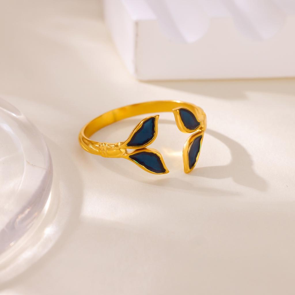 Edelstahl Grüne Blatt Wellenringe 18K Vergoldet Anti-Fading Offener Ring für Damen Hochzeits Schmuck Urlaubs Accessoires Geschenk