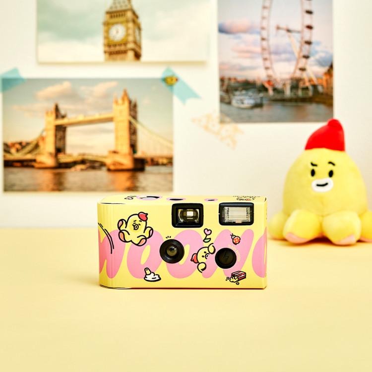 Jednorázový filmový fotoaparát Cherry BlossomMOONO