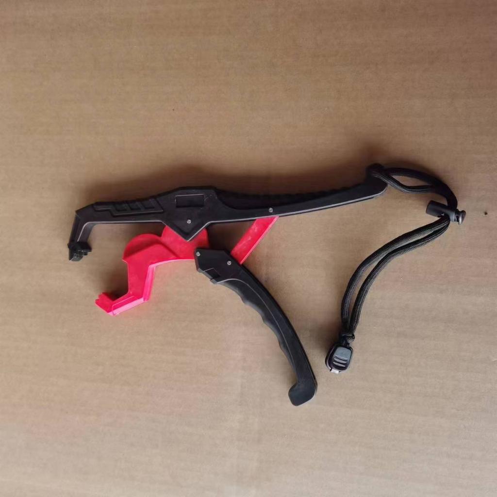 Simple Fish Landing Grip Fishing Tool Manufacturer Supplies Lure Pliers - Easy-to-Use Colourful Plastic Fish Landing Grip