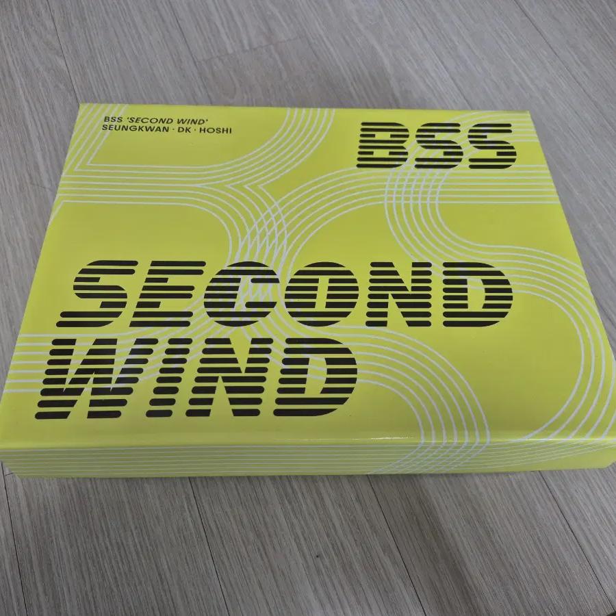 

Bu Seok-soon Album Is On Sale (photocard X)