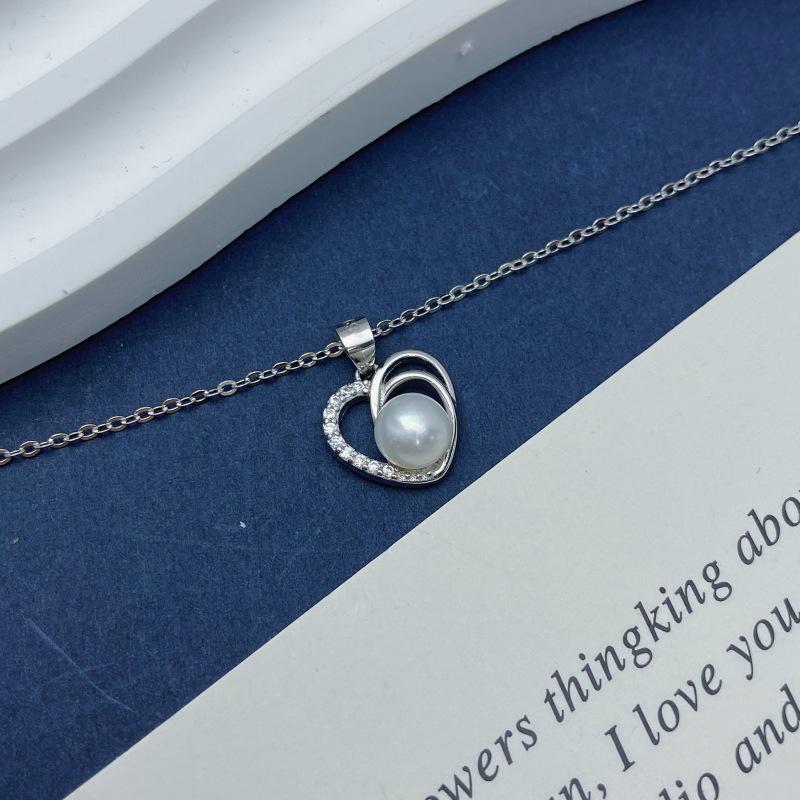 S925 Sterling Silver Heart Pearl Pendant Necklace - Minimalist Clavicle Chain for Women