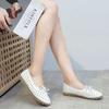 Doudou Shoes Female Mother Shoes Spring and Autumn Flat-bottomed Casual Single Shoes One Pedal Lazy Shoes White Nurse Shoes
