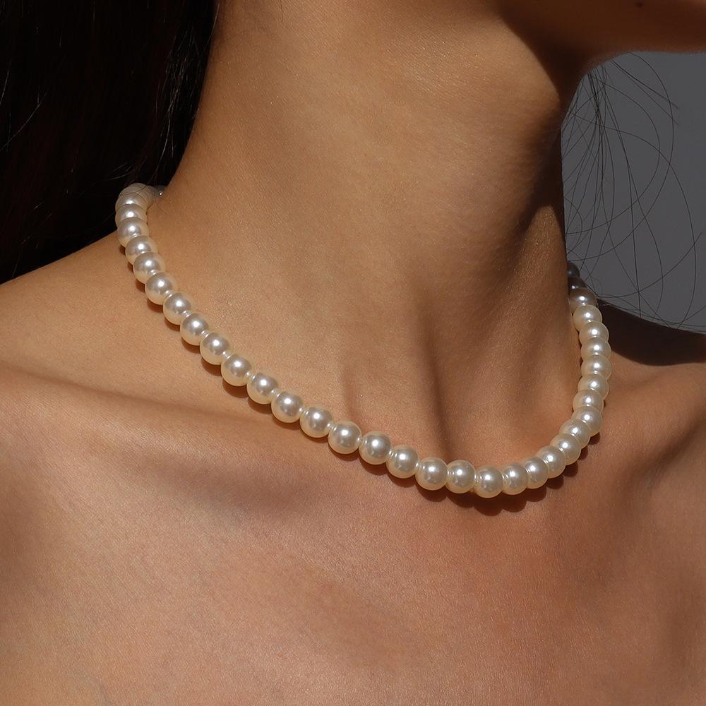 Vintage European American Style Elegant Choker Necklace Exaggerated Pearl Geometric Design Temperament Necklace Women Jewelry