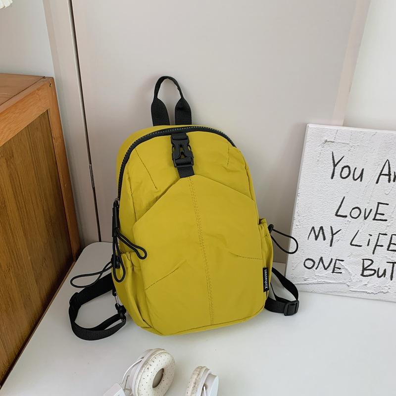Women's Backpack, Light and Large Capacity, Suitable for Outdoor Travel.