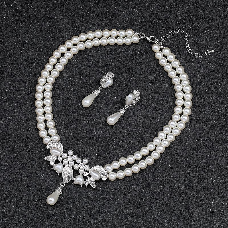 

Multi-Layer Pearl Necklace, Earrings, Two-Piece Bridal Dress Accessories, High-End Design Sense білий