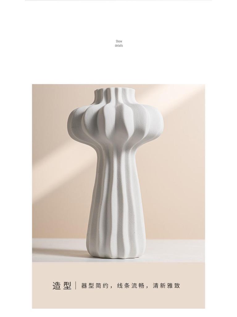 Decorative Big Belly Ceramic Vase with Light Luxury Style