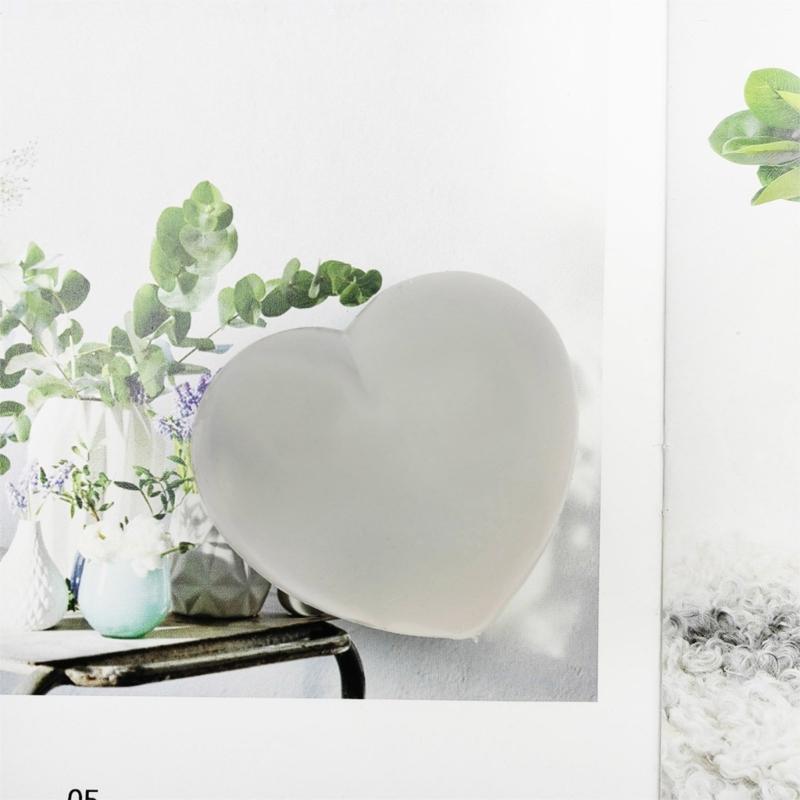 Novelty Squeeze Toy Heart Prank Valentine's Day Color Changing Heart Shape for Kids Anxiety Reduce Teens Party Supplies