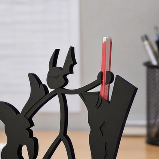 3D Printed Warrior Pen Gladiator Soul Stand Home Office Nightmare Pencil Holder Sorcerer Desktop Bookshelf Decoration