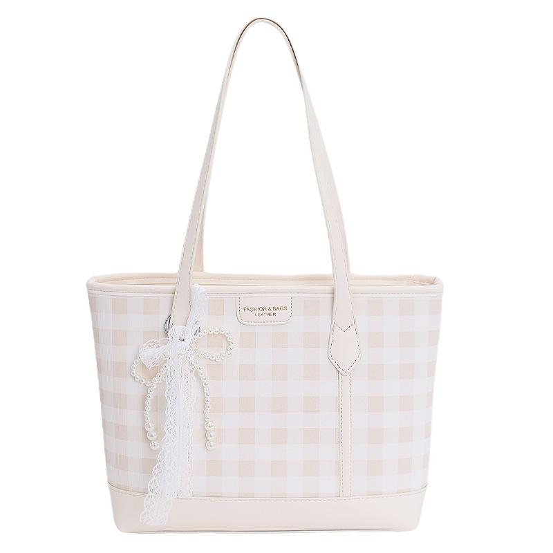 

Trendy fashion contrasting colors casual commuter women s large-capacity bag simple and versatile single shoulder tote big bag Without pendant белый