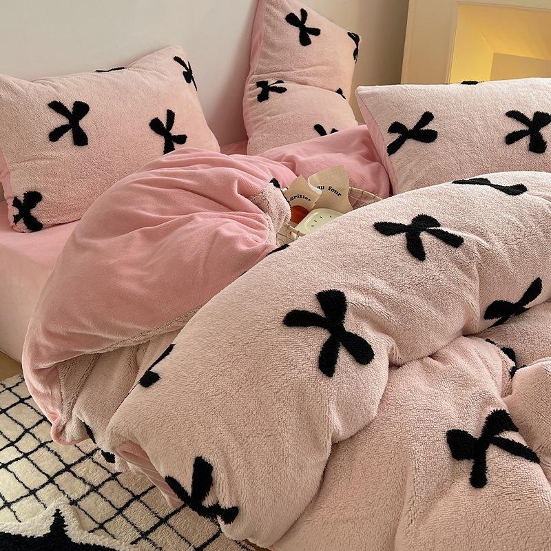Thickened Milk Fleece Four-Piece Set, Flange Coral Fleece Quilt Cover, Bed Sheet Three-Piece Set