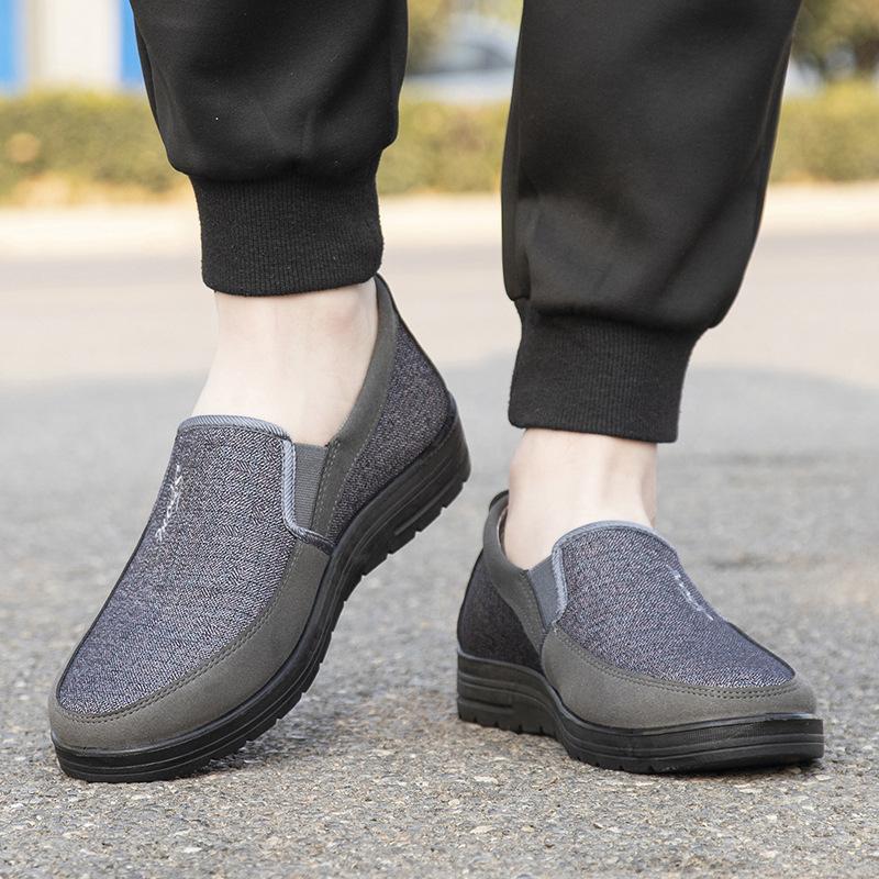 Stepping Shoes Soft Sole One Pedal Casual Shoes Breathable Lightweight Cloth Shoes Men