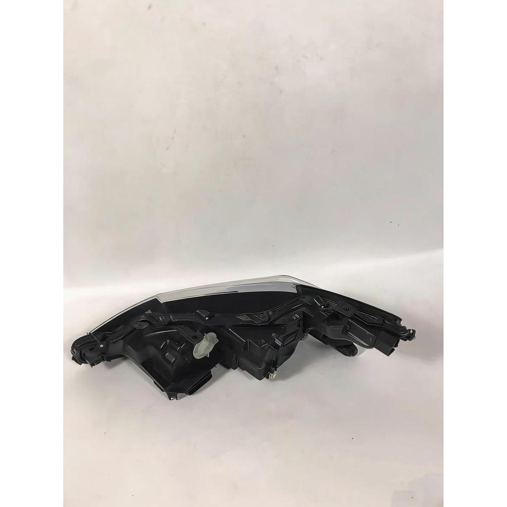 2018-2020 Toyota Camry LED Headlight Assembly (US High Trim)