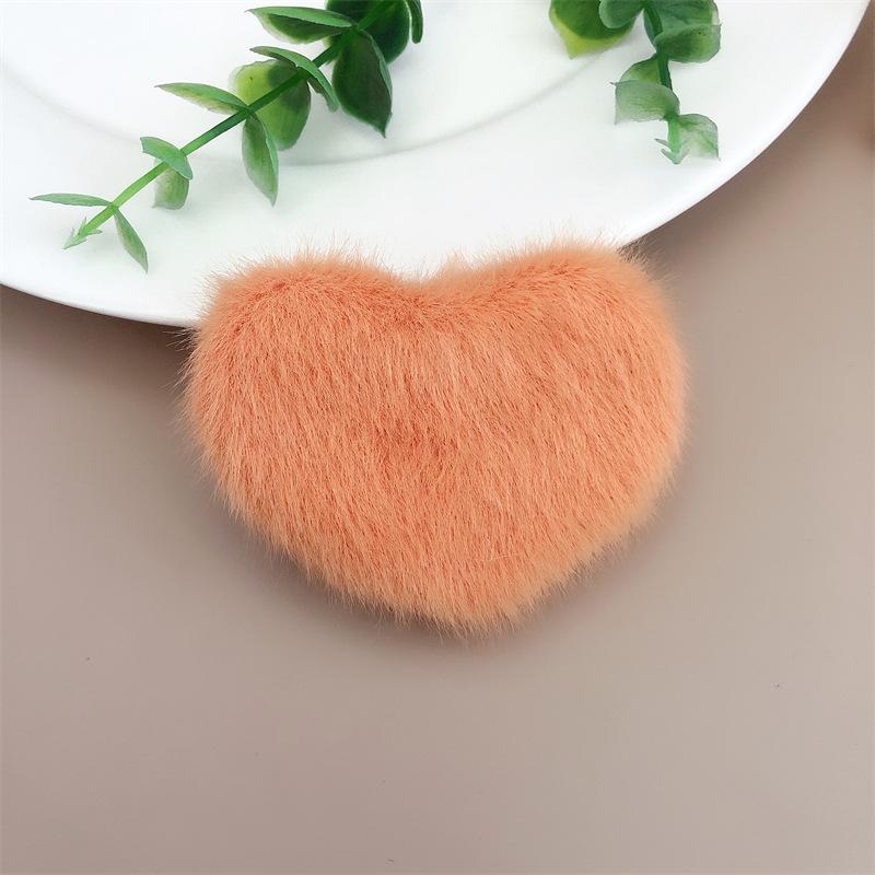 

1pc New Autumn Winter Heart-shaped Fleece Hair Clip, Cute Candy Color Love Hair Clip for Girls, Bangs Clip, Hair Accessories