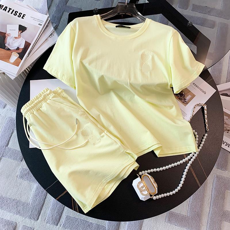 2025 Summer Yellow Peach Heart Embroidered Slit Shorts & Top Women's Leisure Sports Set