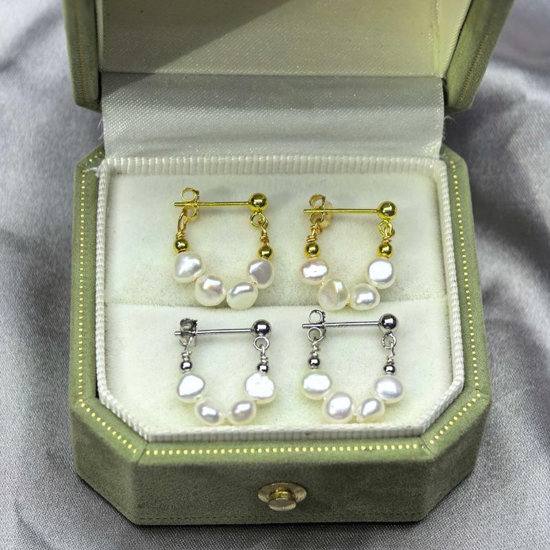 Zhuji Freshwater Pearl Dangle Earrings - Elegant Sterling Silver Beaded Ear Clips with Niche Design. S925 Silver Studs