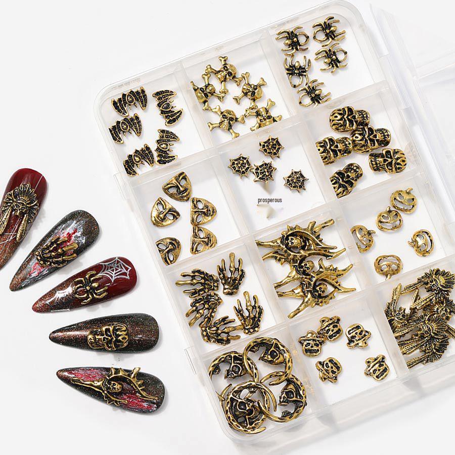 2024 Halloween Nagelkunst Set: Totenkopf, Geist, Spinne & Fledermaus Legierungsdekorationen
