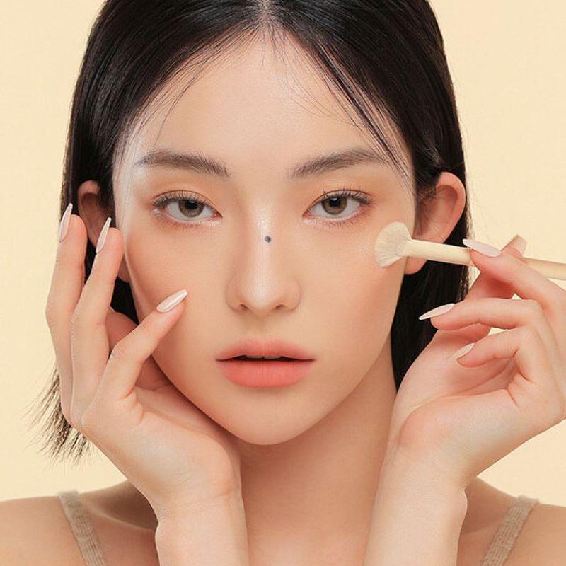 

Flat half fan brush FLAT HALF FAN BRUSH