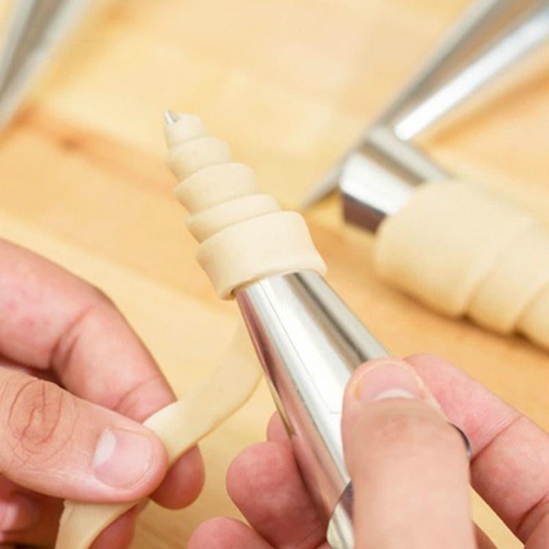 6 Stück Edelstahl Kegelform Spirale Croissant Dänemark Spitzes Metall Spirale Backwerkzeug zum Herstellen von Croissants Brötchen