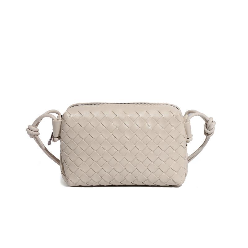 Fashionable and Trendy Small Square Bags, Small and Large-capacity Single-shoulder Crossbody Women's Bags for Autumn and Winter