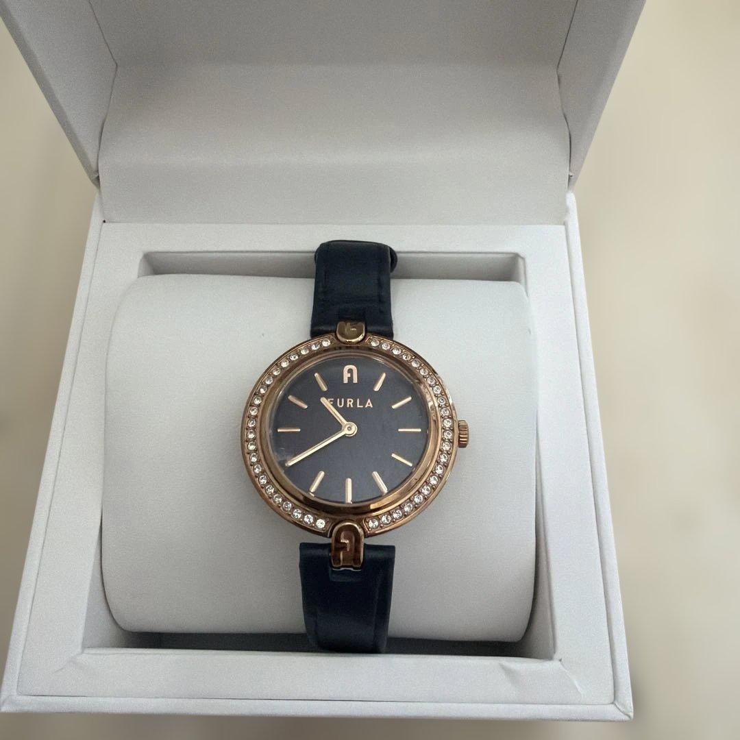 Used FURLA Navy Watch [Price reduced until Sunday! ]