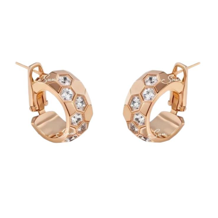 Roségoldene Waben-Ohrklemme: Luxuriöses, vielseitiges, hochwertiges Design mit feiner Verarbeitung.