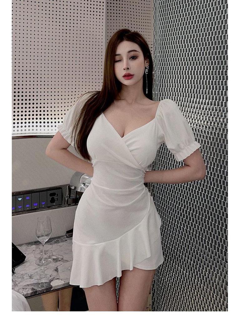 Rückenfreies Rüschenkleid für Damen im Sommer 2024 – Sexy Promi-V-Ausschnitt, kurzärmliger, enger Hüftrock