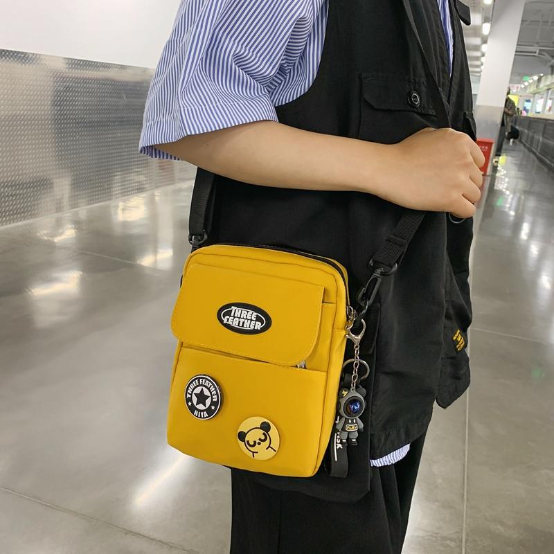 Мужская маленькая сумка через плечо — фото 17