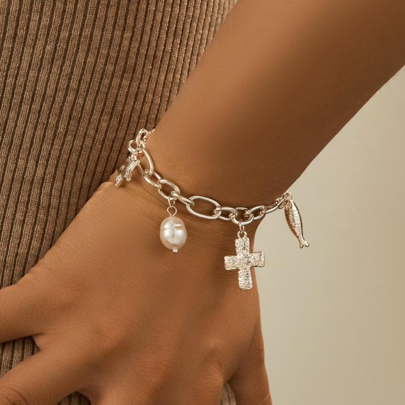 

Ocean Starfish Shell Conch Tassels Bracelets Chic Elegant Pearl Cross Star Pendant Thick Chain Bracelet Zircon Zircon Gifts