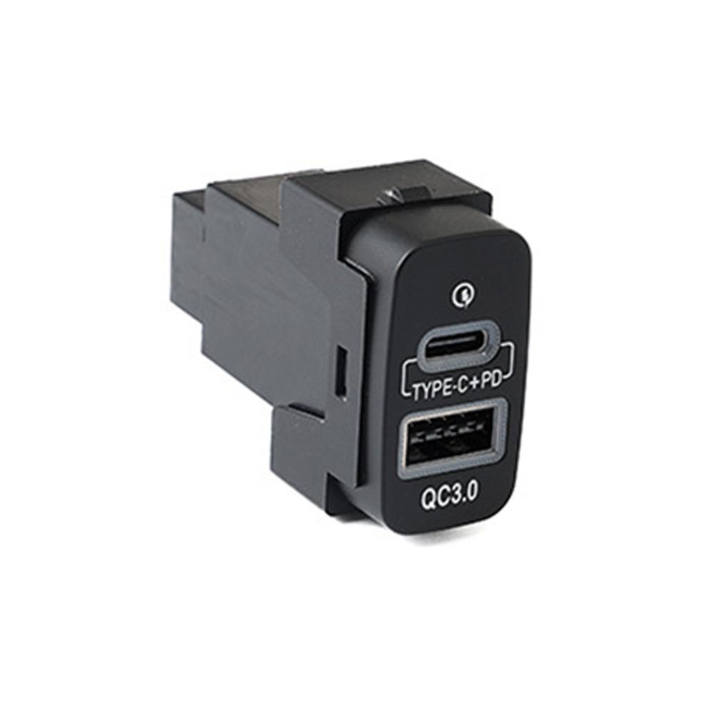 PD Type-C QC3.0 USB Car Charger Fast Charging Interface Outlet Power Adapter for Nissan Patrol Y62 X-TRAIL SUNNY SYLPHY Teana