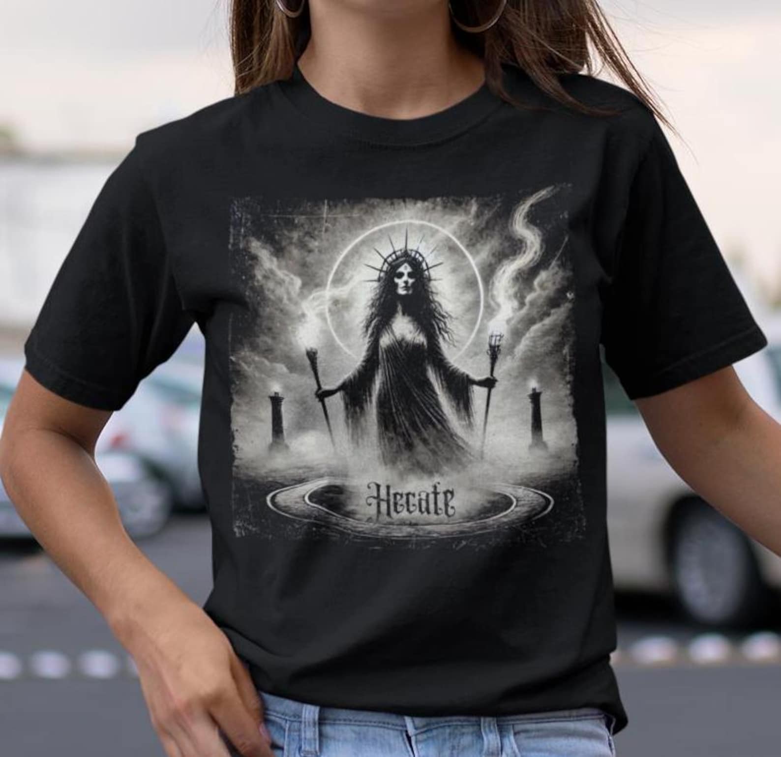 Hekate Greek Mythology Goddess Shirt, Witch Gift Tee, Pagan Graphic T-Shirt, Occult Symbol Top, Wiccan Clothing, Hecate Shirt Gift for Her S
