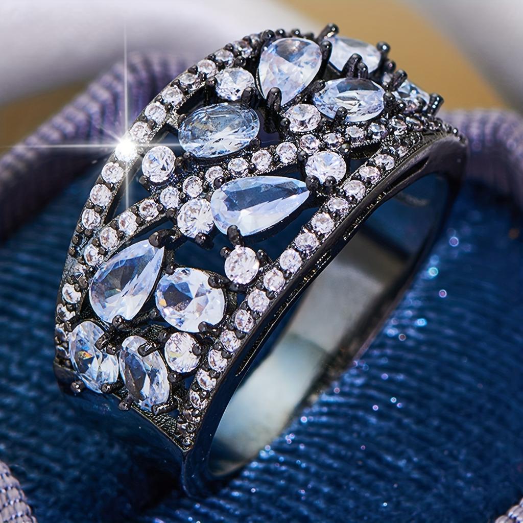 Bohemian Women's Couple's Fashionable and Elegant Glass Zircon Gift Ring