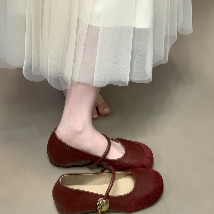 Height-increasing splicing Mary Jane shoes 2025 new round head with light mouth commuting Velcro fashion single shoes women