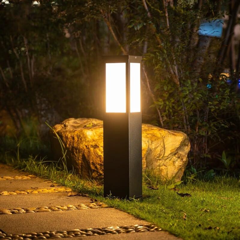 LUSHUFENG Outdoor LED Garden Pathway Light