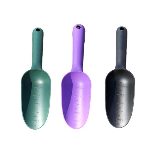 Łopatka do ziemi Wysoka wytrzymałość Uchwyt Wygodny Ergonomiczny uchwyt Oznaczenia podziałki Szerokie zastosowanie Spulchnianie gleby Plastikowa Łopatka do ziemi do doniczek Ogród