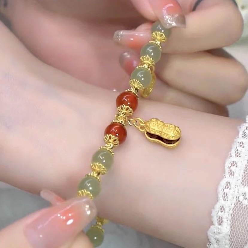 Retro Fortune Jade Bracelet: Ancient Style Lucky Charm for Prosperity and Elegance