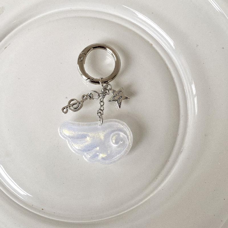 Music Note Angel Wing Keychain for Girls Women Bag Pendant Purse Charm Cute Accessory Stylish Gift for School Teenagers Handbag A1