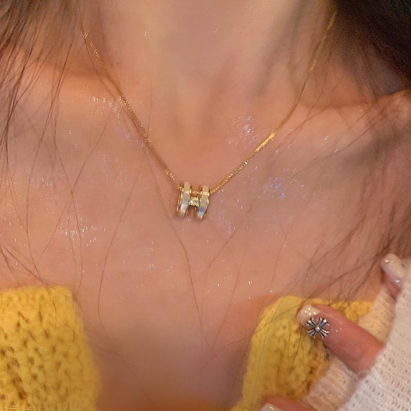 Goldbarren Bohnen Halskette - Edelstahl, Nischendesign, Schlichte Schlüsselbeinkette, Vielseitiger Modeschmuck