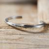 New Arrival “Never Give Up” Engraved Letter Twist Open Bangle Men Women Vintage Cuff Bracelets Bangle Jewelry