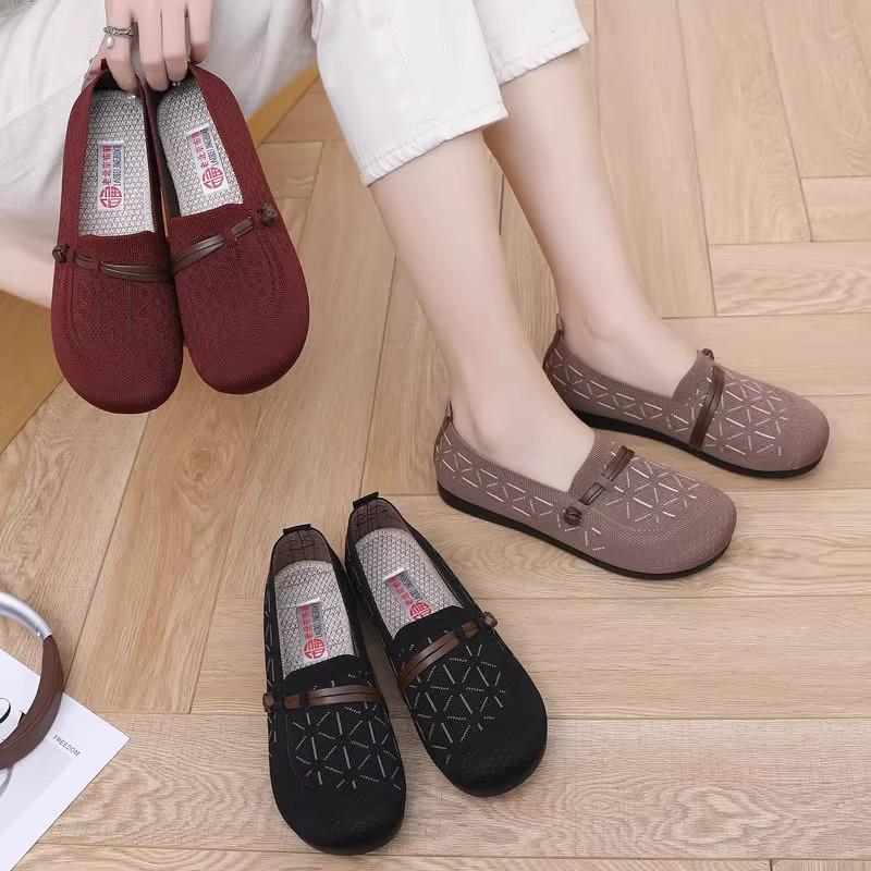 Spring & Summer Women's Breathable Flyknit Slip-on Flats - Comfortable, Non-Slip, Soft Sole Shoes for Middle-aged & Elderly Moms