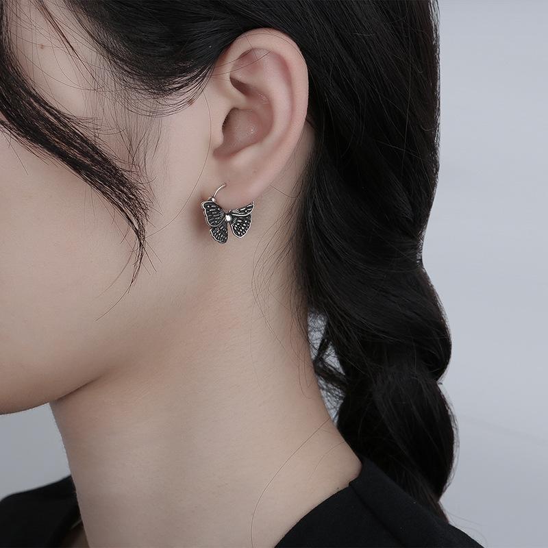 Cercei cu cerc cu fluture farmec feminin Moda temperament ușoară bijuterii de lux