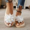 Chinelos de Praia de Verão Femininos com Decoração Floral, Calçado de Verão Confortável para Mulheres. Perfeito para Férias na Praia e Festas.