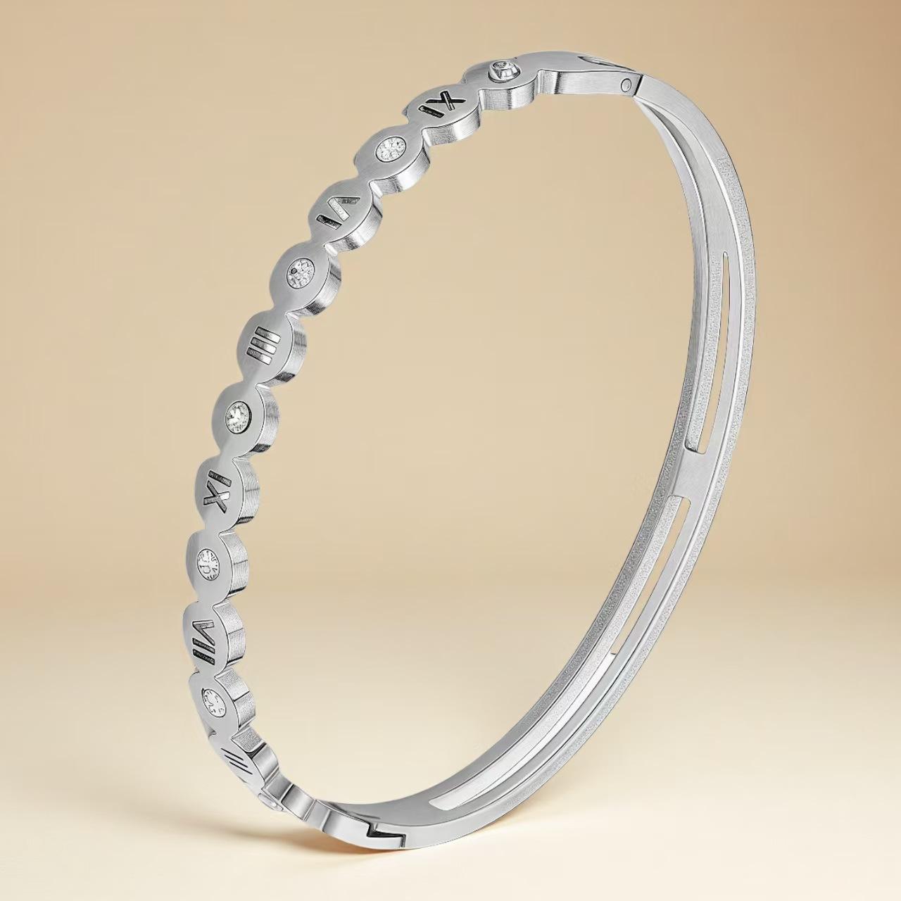 Roman Numeral Simple Fashion Versatile Bracelet 17CM