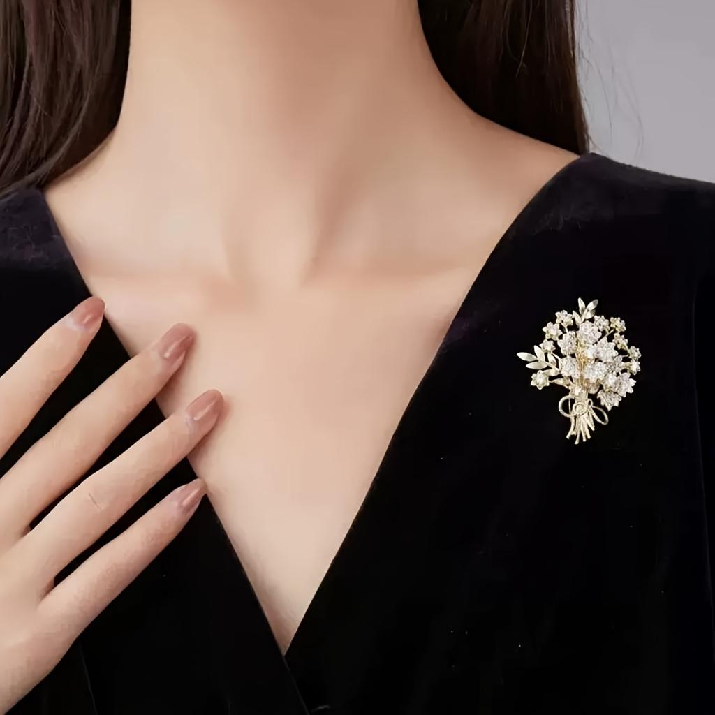 1pc Fashion Temperament Life Tree Pin, and Atmospheric Decorative Pin, Luxury Women's Fashion Accessories, Clothing Chest Flower Accessories