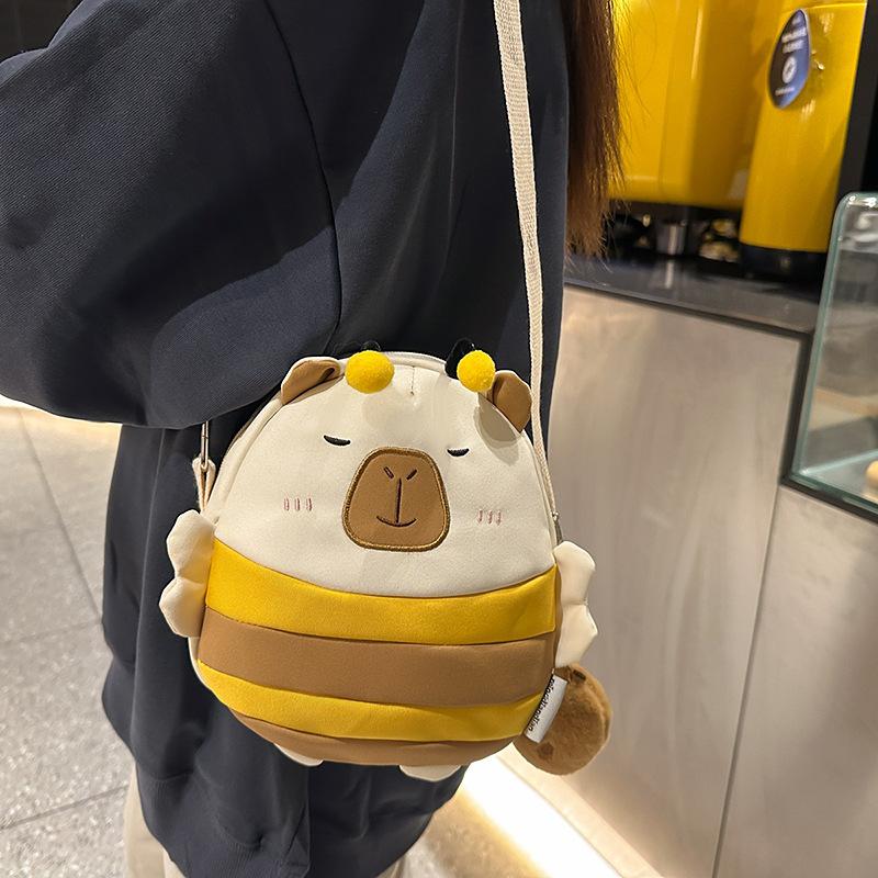 Cute little bee capybara nylon oblique span bag girl student lightweight versatile oblique span cartoon small round bag