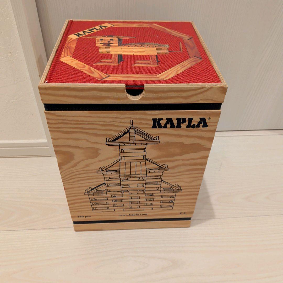 

[Б/У] KAPLA 280 деталей Натуральное дерево Арт-книга Красные строительные блоки Развивающая игрушка