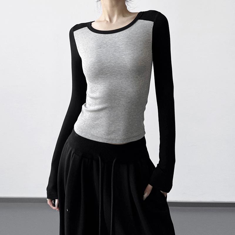 T-shirt à Manches Longues Color-Block Coupe Ajustée pour Femme - Design Élégant Hiver 2025 pour Porter Seul ou en Couche