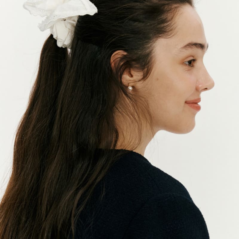 BEMUSE MANSION Lace Scrunchie - 2colors
