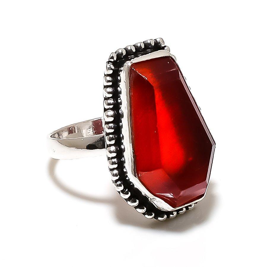Mozambique Garnet Gemstone Handmade 925 Sterling Silver Jewelry Ring Size 9 SU-10465